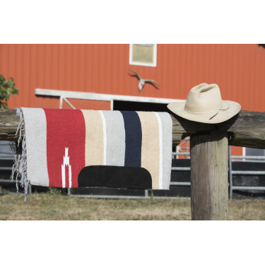 Navajo-Sattelpad aus gewebter Baumwolle mit Leder Navajo-Sattelpad aus gewebter Baumwolle mit Leder