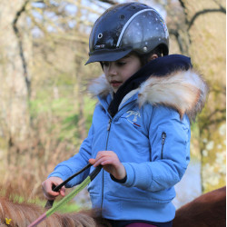 Reithelm Casco Nori Schwarz / Einhorn Reithelm Casco Nori Schwarz / Einhorn