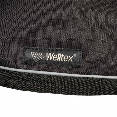 Wasserdichte Ausreitdecke Back on Track® Sammy Schwarz Wasserdichte Ausreitdecke Back on Track® Sammy Schwarz