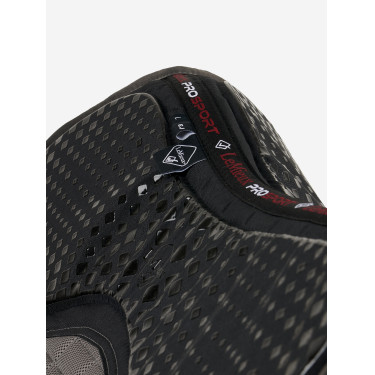LeMieux Self-Cool Grip Euro Jump Schabracke LeMieux Self-Cool Grip Euro Jump Schabracke